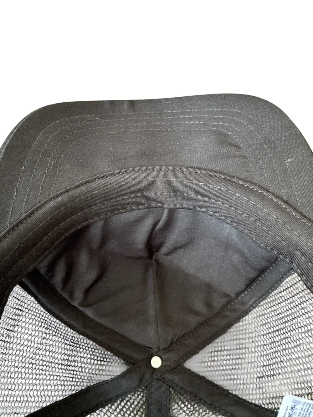 Helly Hansen Trucker Hat Black Mesh Snapback Logo Cap